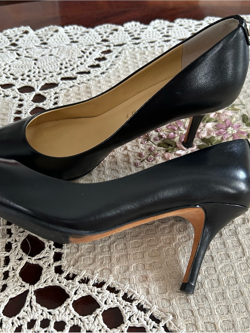 Ivanka Trump Black Leather Pointed-Toe Heels